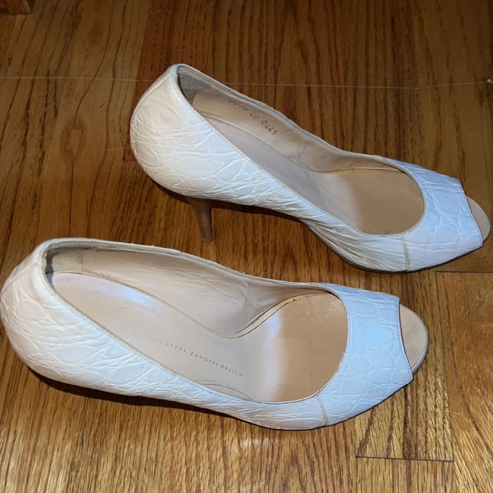 Giuseppe Zanotti Python Snakeskin Peep Toe Heels … - image 3